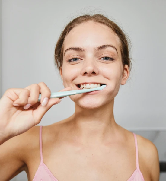 Conseils de brossage pendant un traitement orthodontique